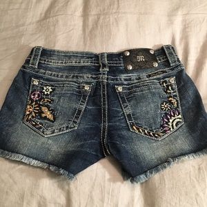 Miss me shorts size 27